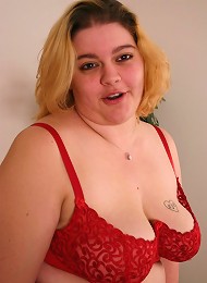 Blonde bbw Drew takes it deep and hard from a huge black schlong by humping on top